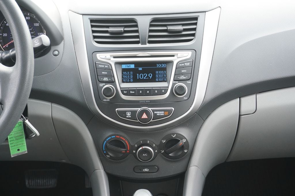 2016 Hyundai Accent SE