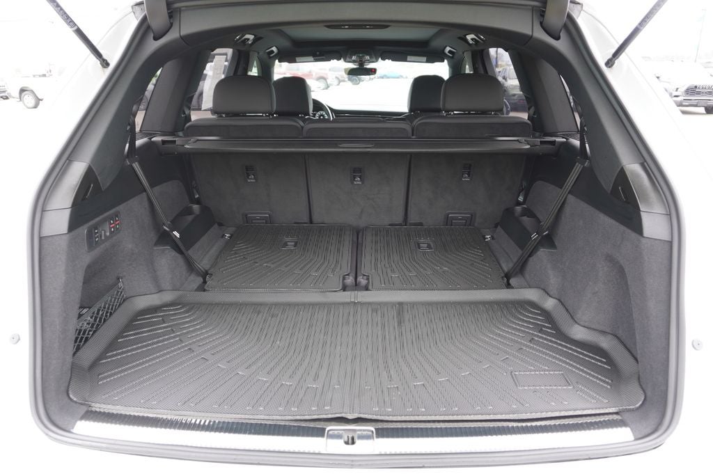 2021 Audi Q7 Prestige 55 TFSI quattro Tiptronic