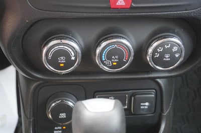 2017 Jeep Renegade Altitude