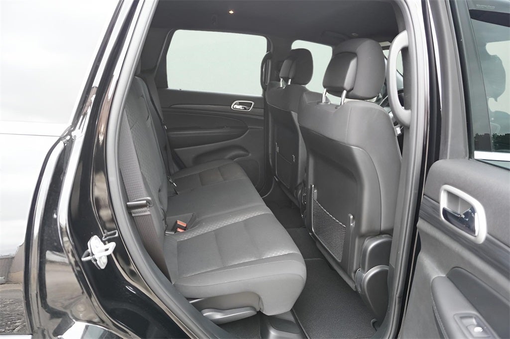 2019 Jeep Grand Cherokee Laredo E