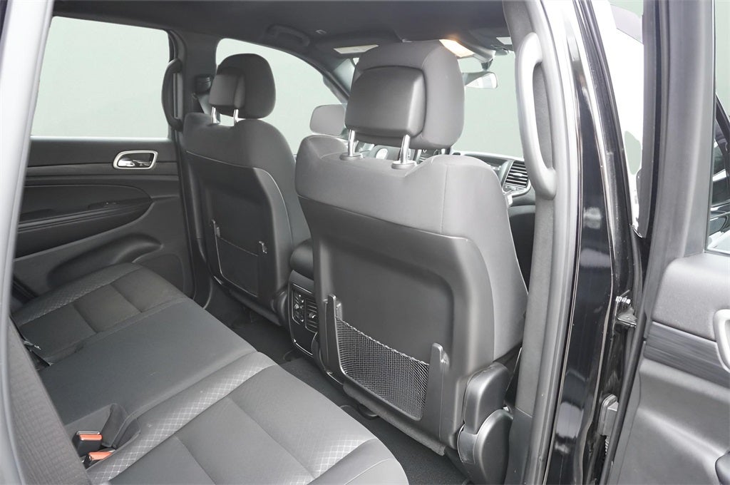 2019 Jeep Grand Cherokee Laredo E