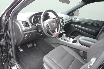 2019 Jeep Grand Cherokee Laredo E