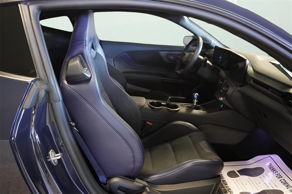 2025 Ford Mustang Dark Horse