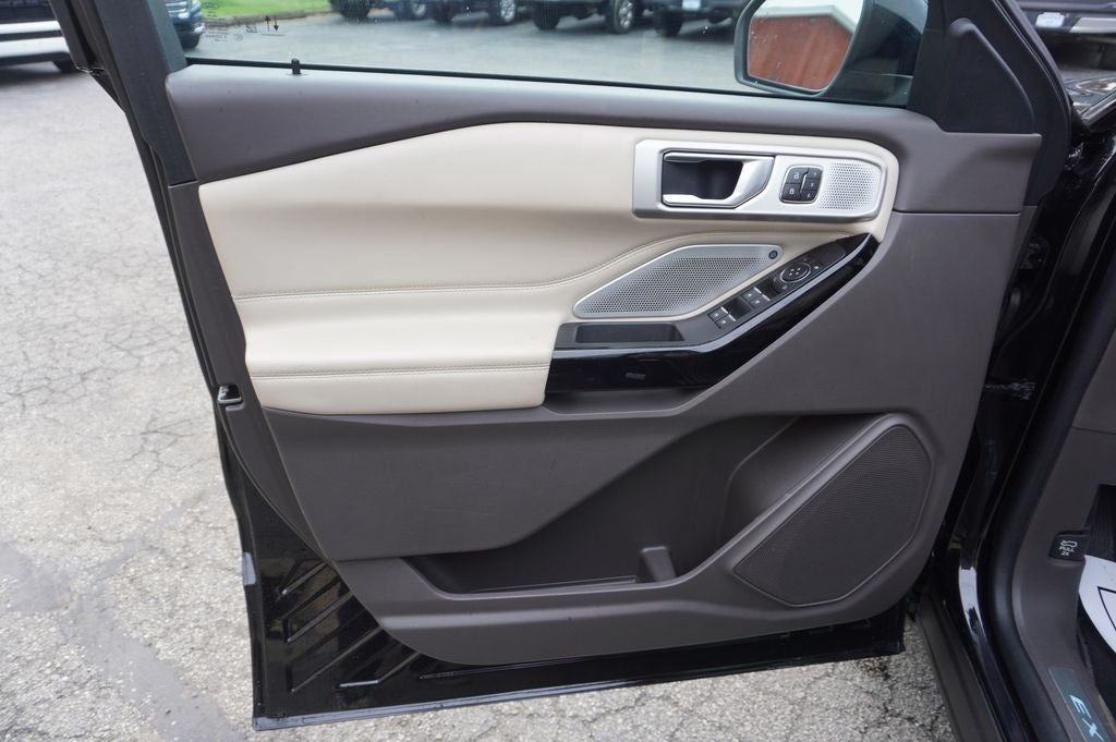 2022 Ford Explorer Platinum