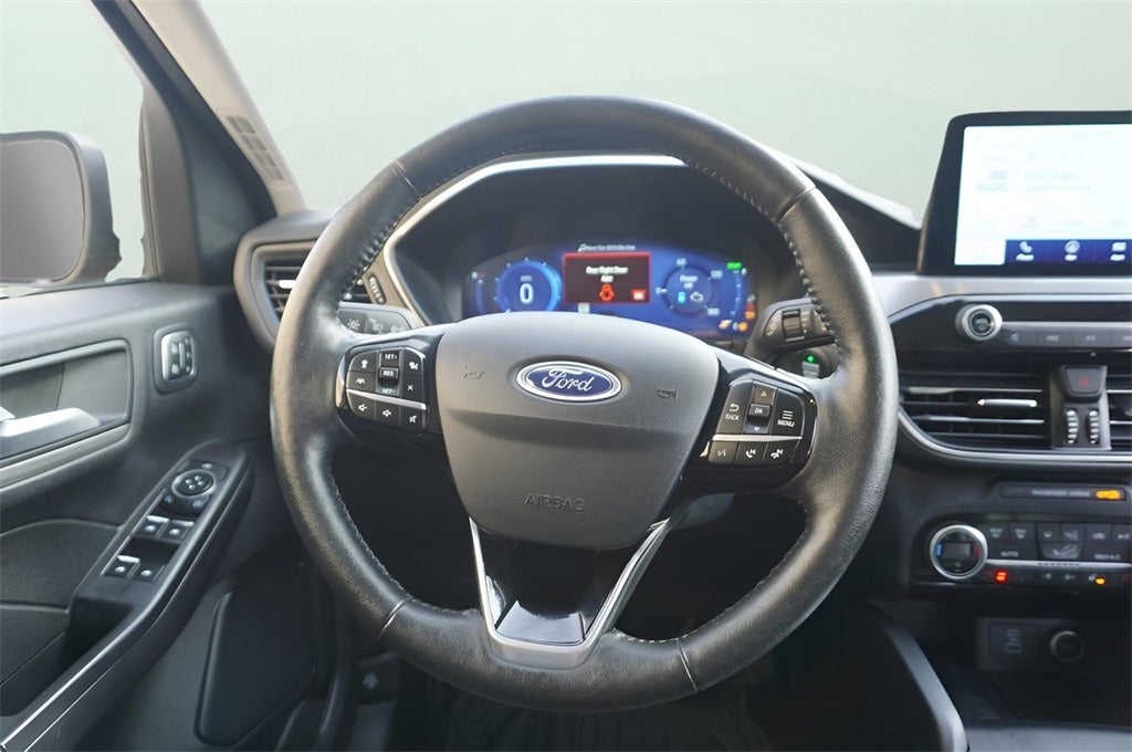 2021 Ford Escape Plug-In Hybrid Titanium