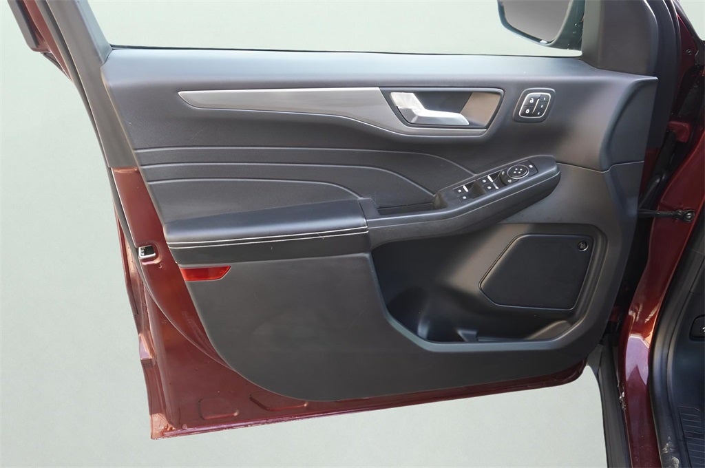 2021 Ford Escape Plug-In Hybrid Titanium