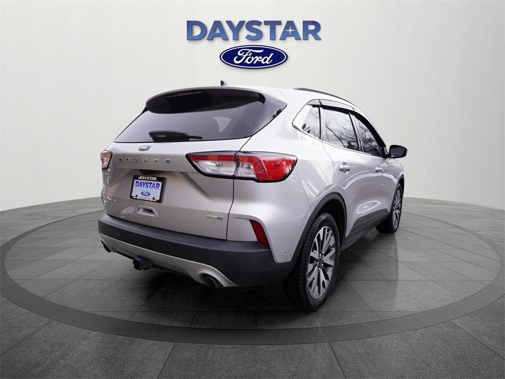 2020 Ford Escape Titanium