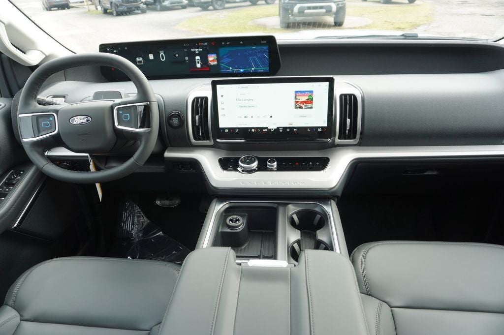 2026 Ford Expedition Active