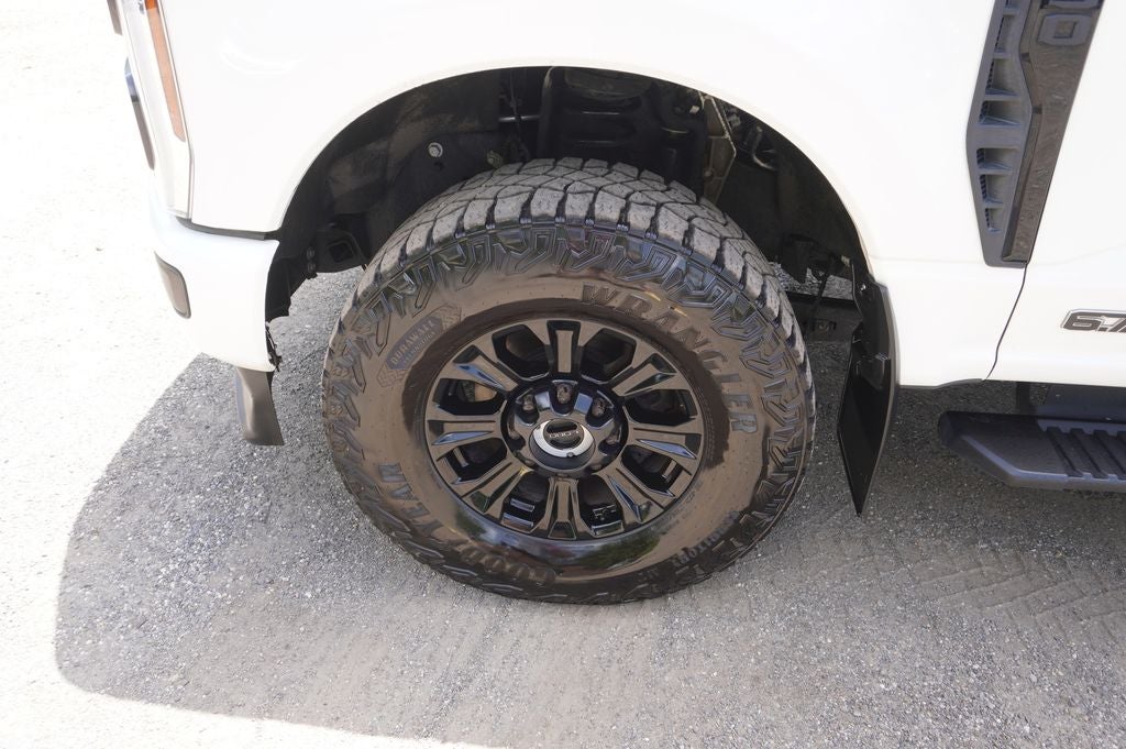 2024 Ford F-350SD Lariat