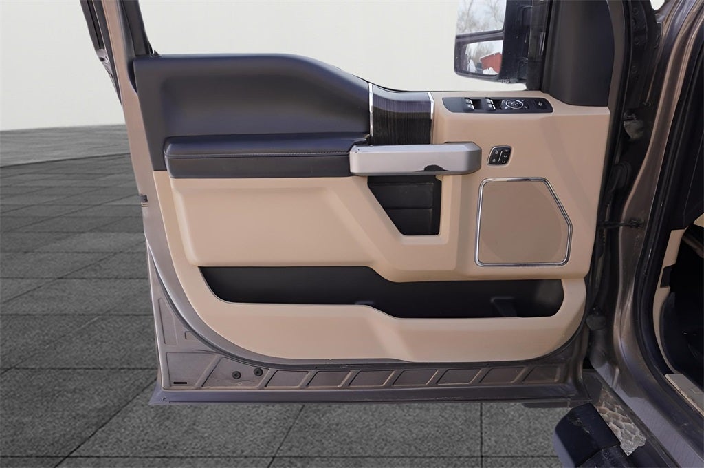 2020 Ford F-350SD Lariat