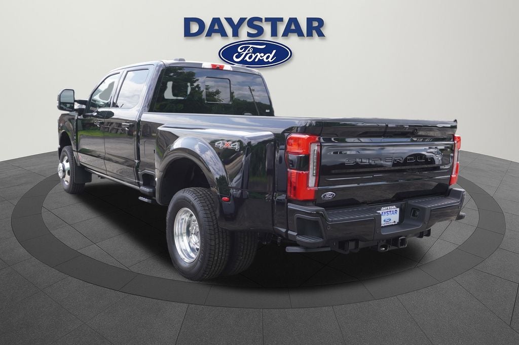 2026 Ford F-350SD Platinum DRW