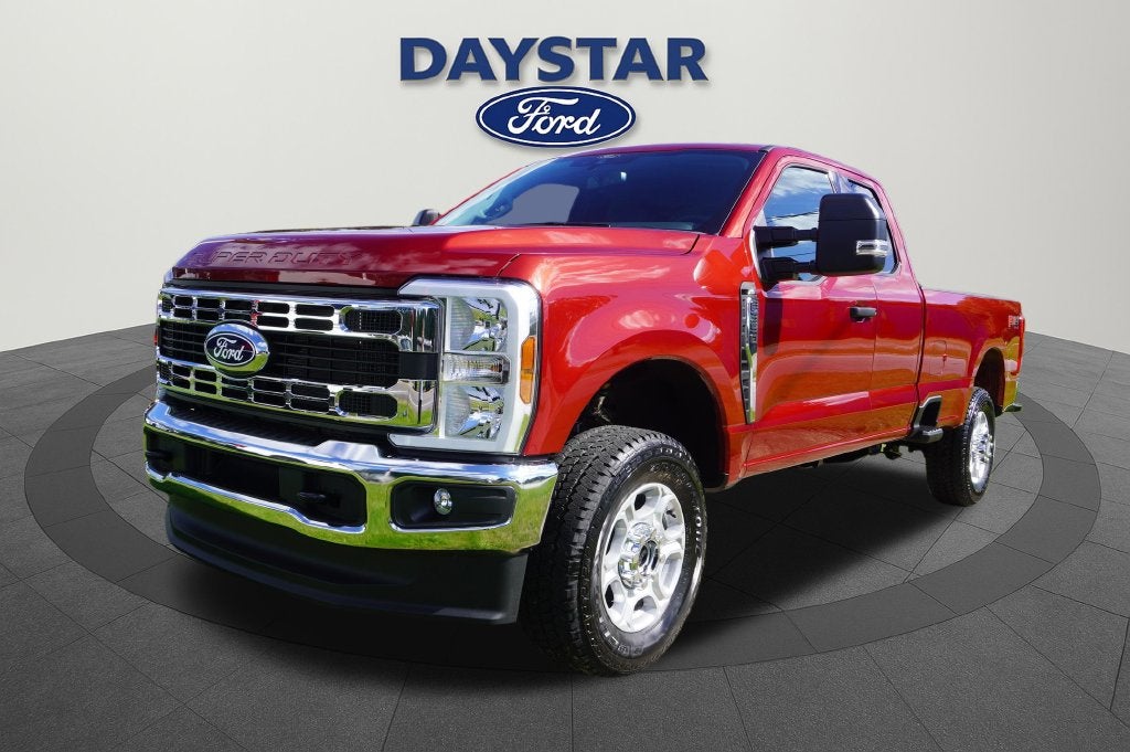 2027 Ford F-350SD XLT
