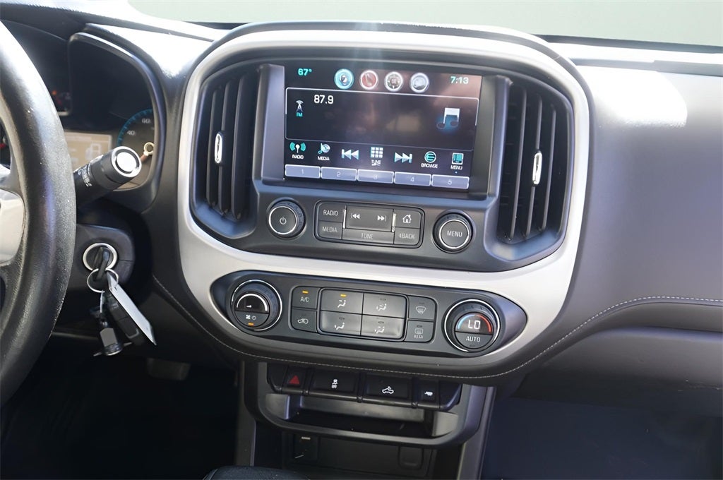 2017 GMC Canyon SLE1