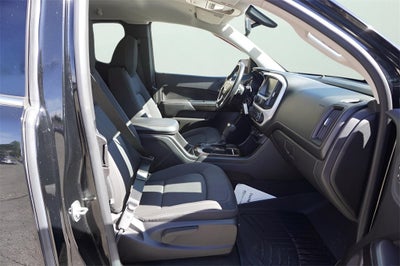 2017 GMC Canyon SLE1