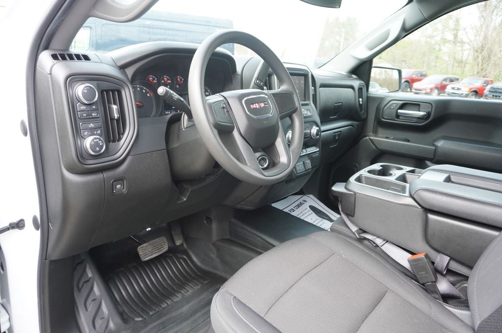 2024 GMC Sierra 1500 Pro