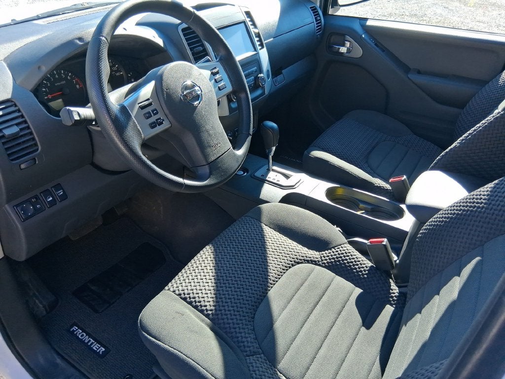 2020 Nissan Frontier SV