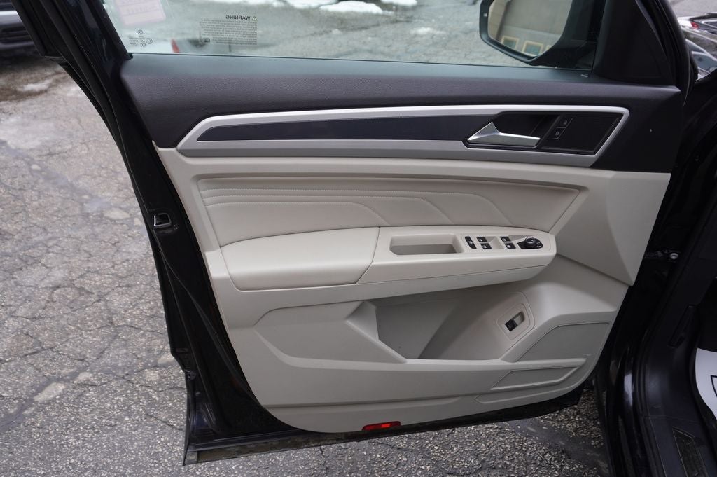 2022 Volkswagen Atlas 3.6L V6 SEL R-Line