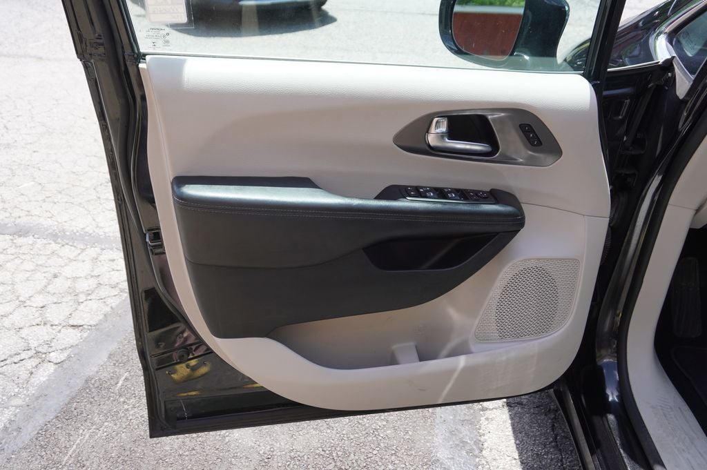 2019 Chrysler Pacifica Limited