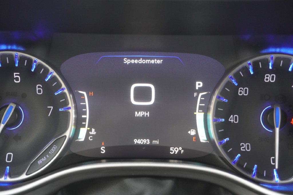 2023 Chrysler Pacifica Touring L