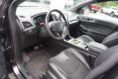 2023 Ford Edge ST