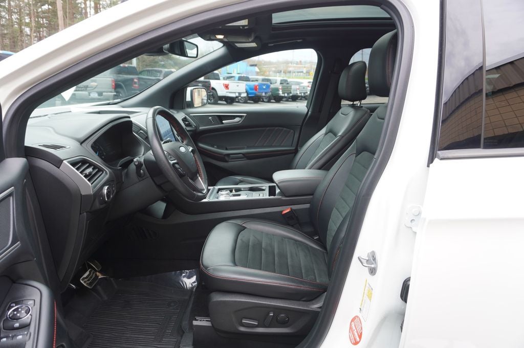 2023 Ford Edge ST Line