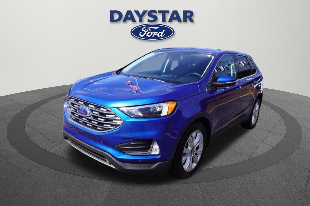 2022 Ford Edge Titanium