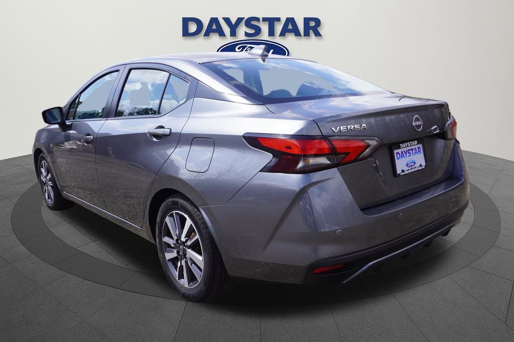 2023 Nissan Versa 1.6 SV