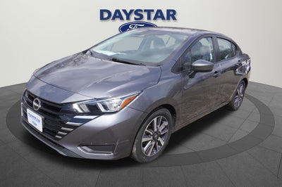 2023 Nissan Versa 1.6 SV