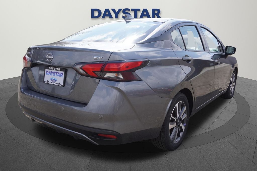 2023 Nissan Versa 1.6 SV