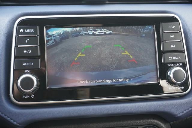 2023 Nissan Versa 1.6 SV