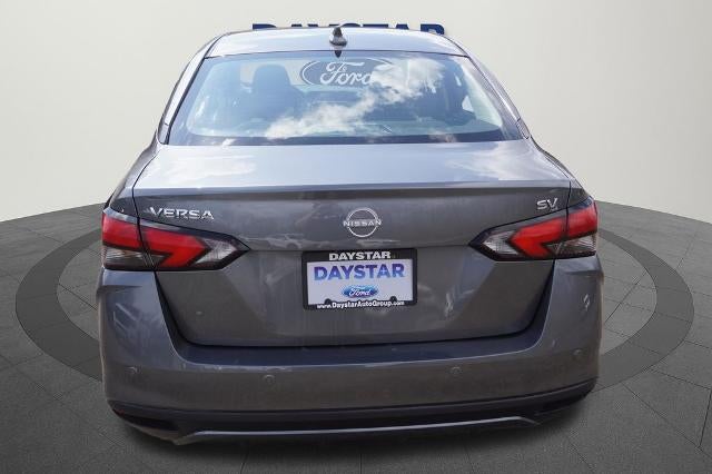 2023 Nissan Versa 1.6 SV