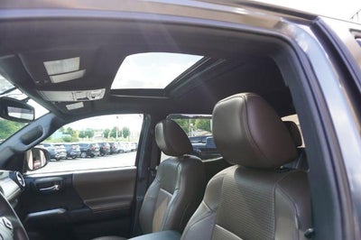 2016 Toyota Tacoma Limited V6