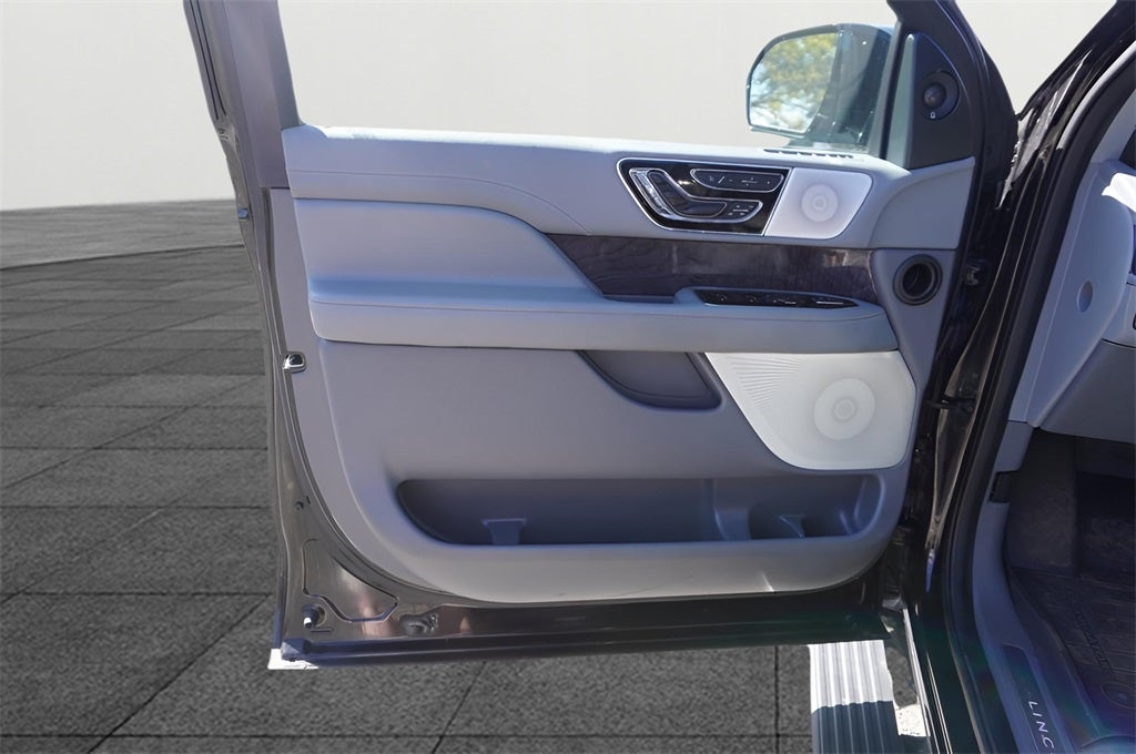 2021 Lincoln Navigator L L Reserve