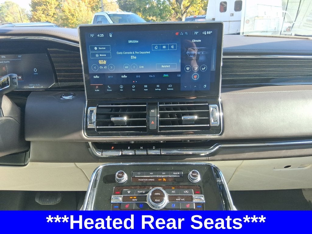 2024 Lincoln Navigator L Black Label
