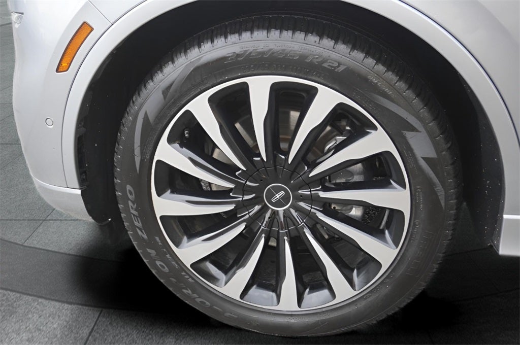 2022 Lincoln Aviator Plug-In Hybrid Black Label Grand Touring