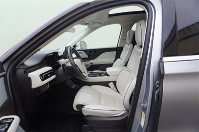 2022 Lincoln Aviator Plug-In Hybrid Black Label Grand Touring