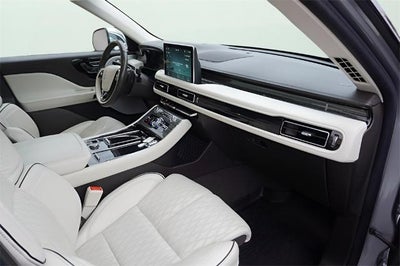 2022 Lincoln Aviator Plug-In Hybrid Black Label Grand Touring