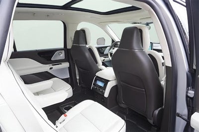 2022 Lincoln Aviator Plug-In Hybrid Black Label Grand Touring