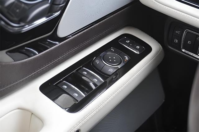 2022 Lincoln Aviator Plug-In Hybrid Black Label Grand Touring