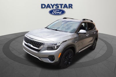 2022 Kia Seltos Nightfall