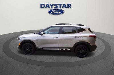 2022 Kia Seltos Nightfall