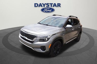 2022 Kia Seltos Nightfall