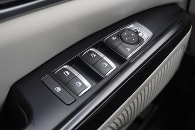 2023 Kia Carnival LX Seat Package