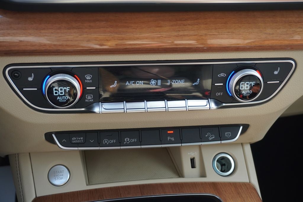 2023 Audi Q5 45 S line Premium quattro