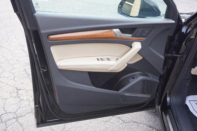 2023 Audi Q5 45 S line Premium quattro